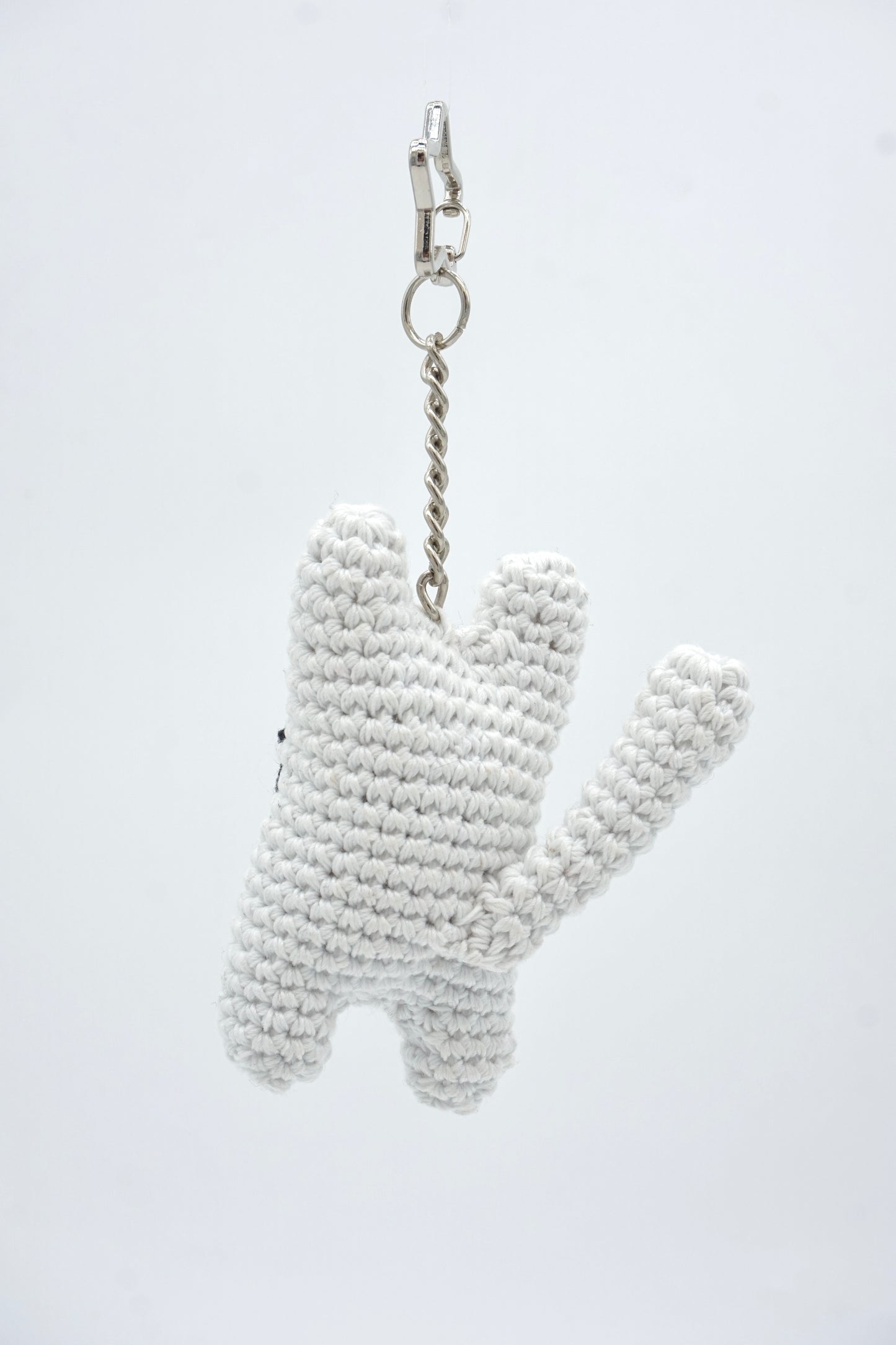 Crochet White Cat Charm (Star Clasp)