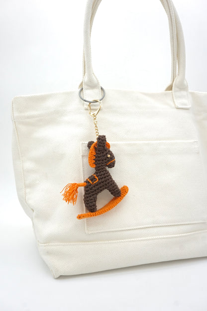 Small horse pendant with key ring and small decoration