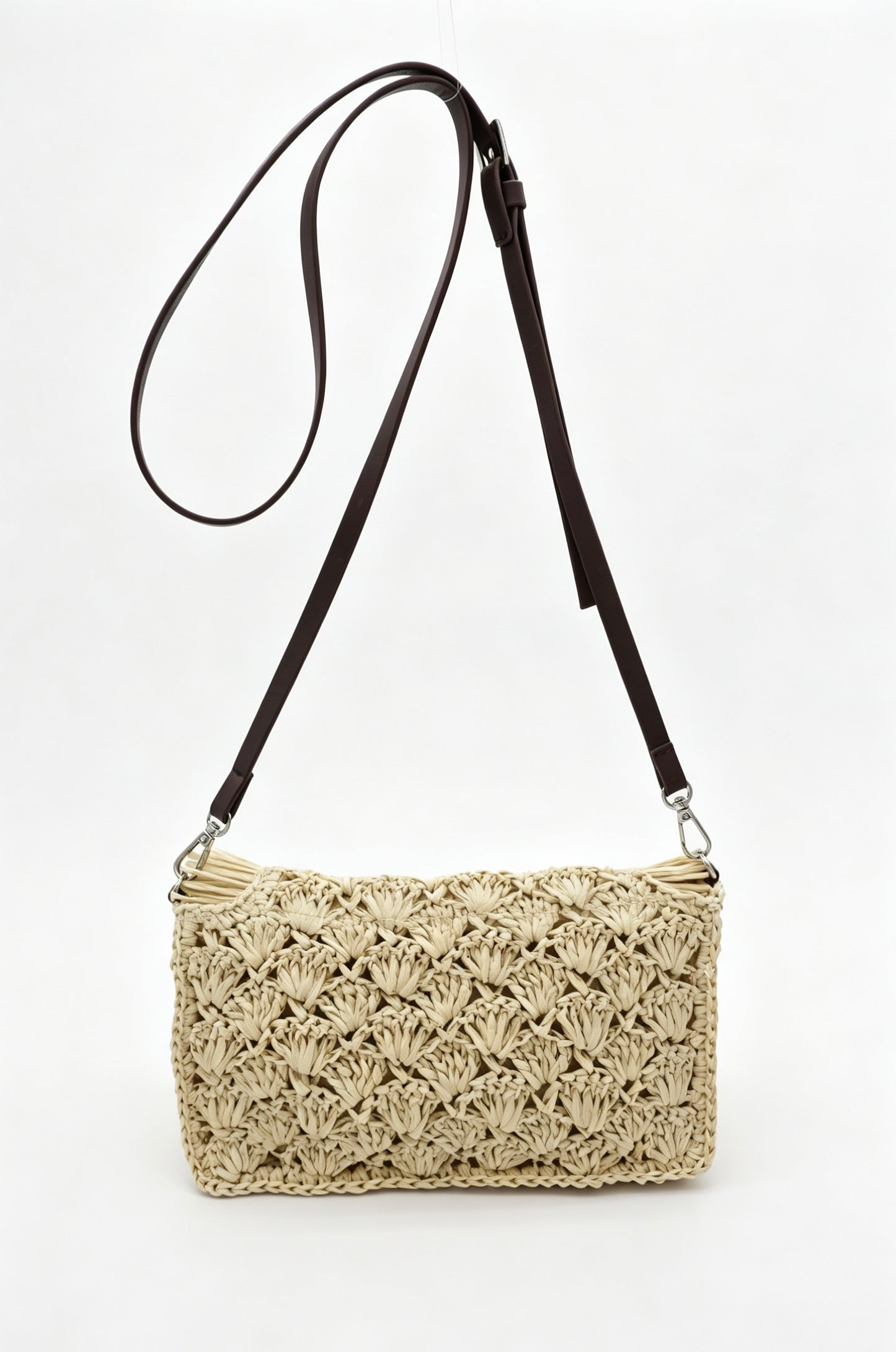 Fringe Straw Crossbody Clutch – Textured Woven Flap Purse – 3 Color Boho Shoulder Handbag