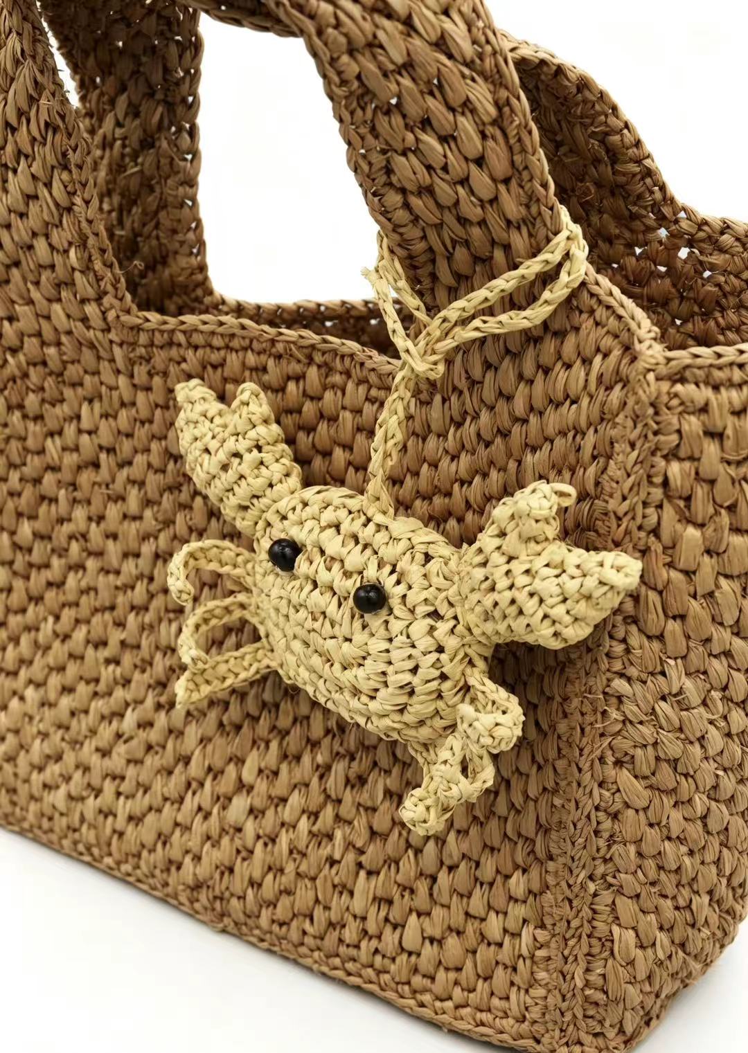Handwoven Natural Straw Crab Charm | Coastal Bag Accessory, Keychain