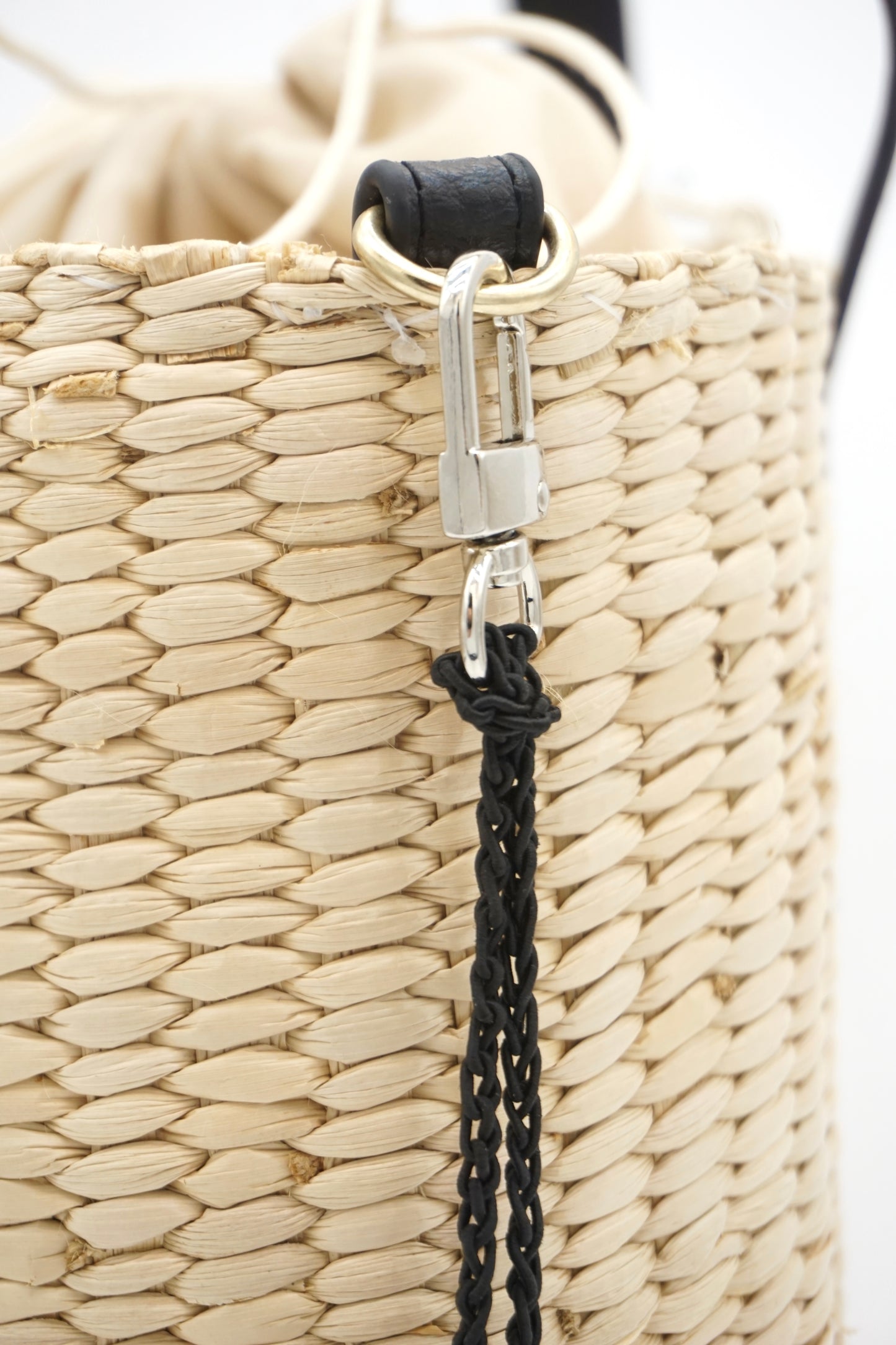 Black & White Checkered Turtle Knitted Pendant