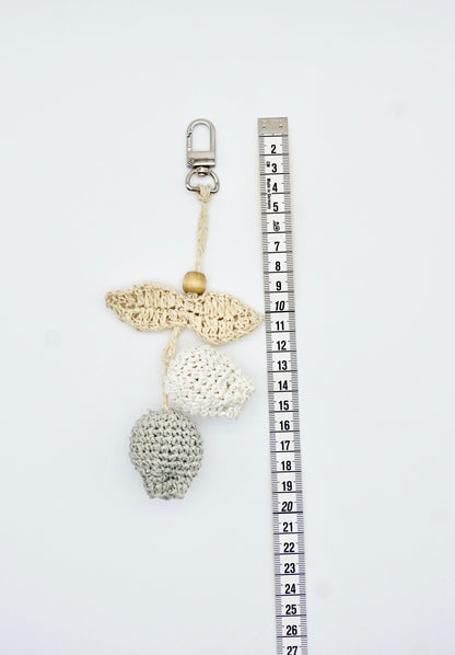 Paper Yarn White & Grey Berry Pendant with Leaf Accent