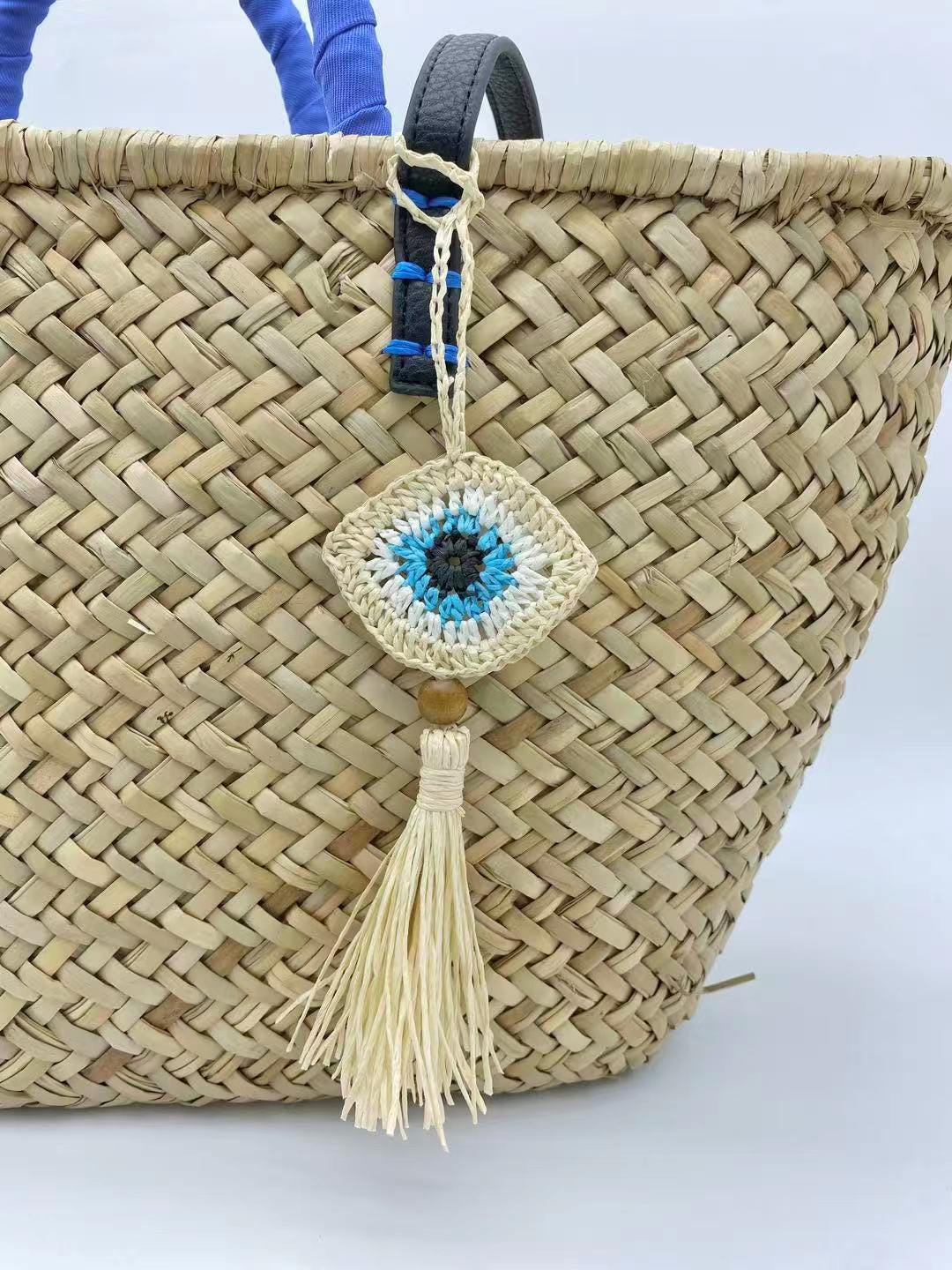 Raffia Evil Eye Charm – Natural Raffia Bag Accessory – Personalized Boho Keychain