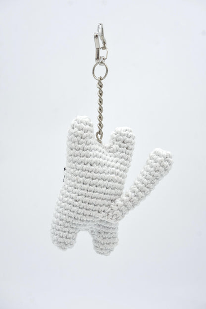 Hand-Crocheted White Cat Keychain – Natural Cotton Yarn Tassel Bag Charm