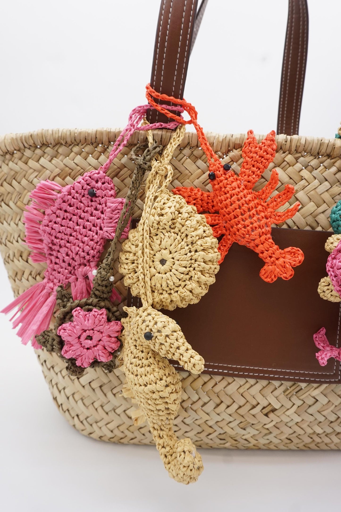 Crochet Raffia Pumpkin Bag Charm – Woven Straw Keychain, Boho Fall Accessory