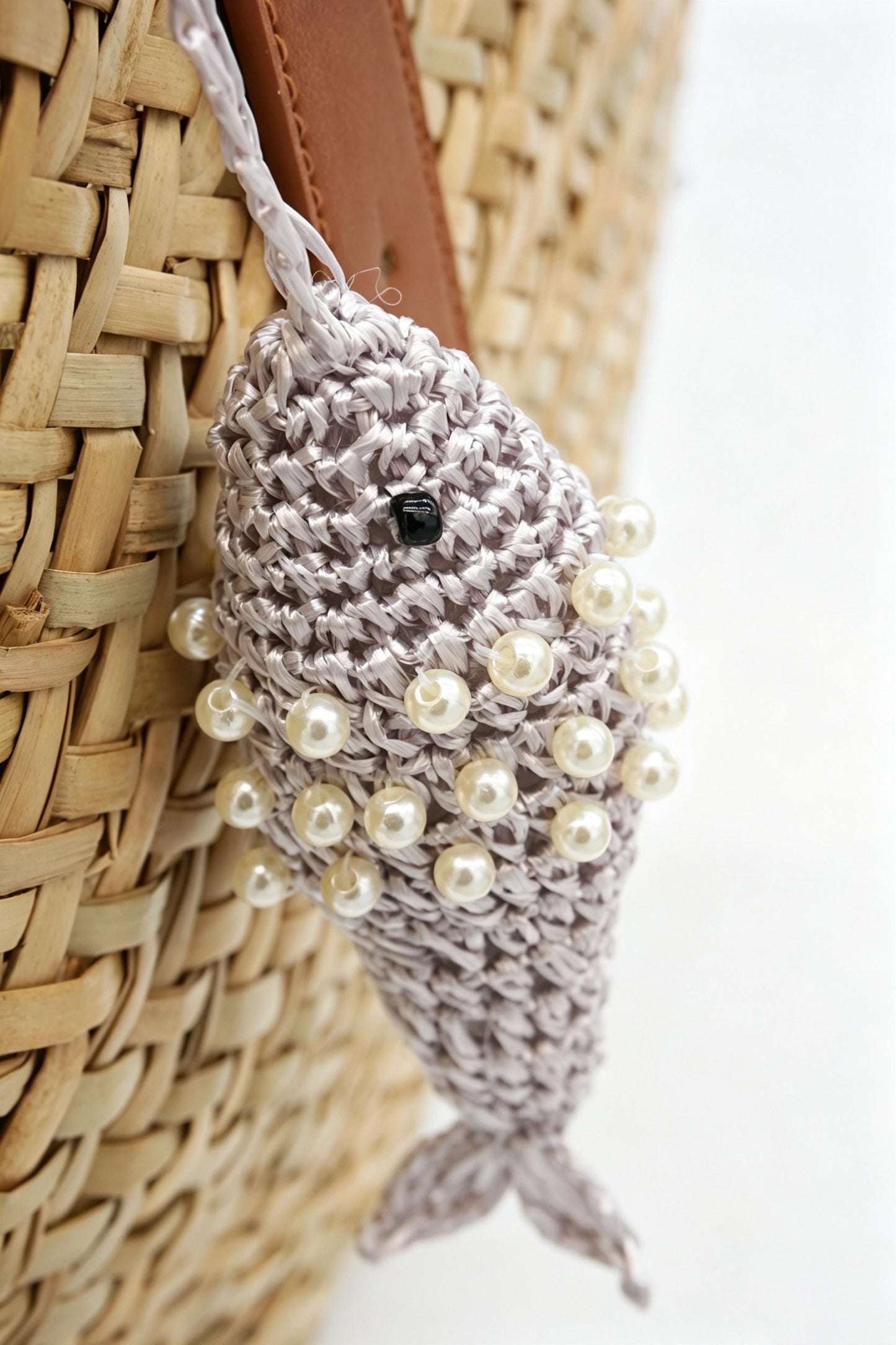 Pearl Raffia Fish Keychain: Hand Crochet Nautical Bag Charm