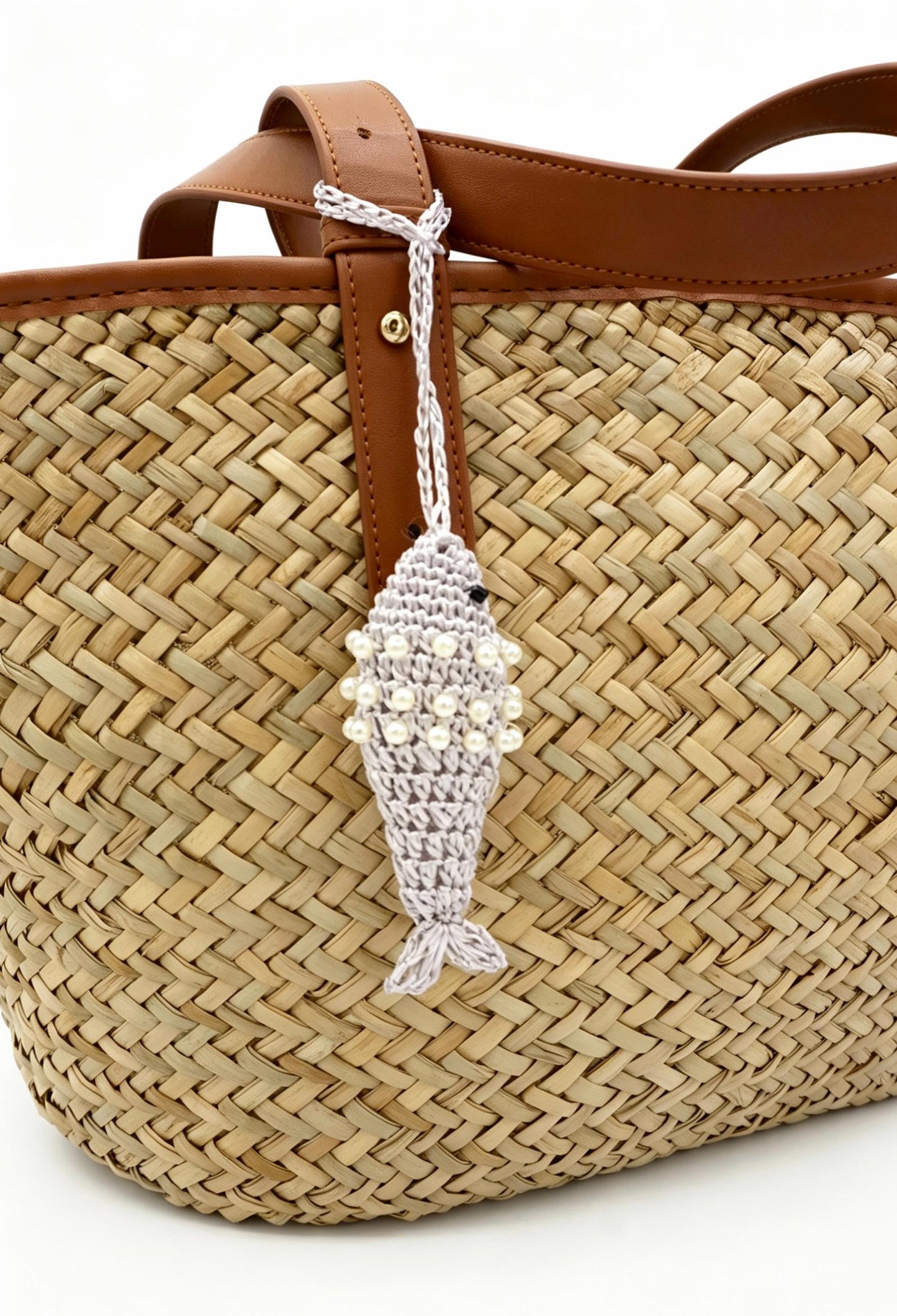 Pearl Raffia Fish Keychain: Hand Crochet Nautical Bag Charm