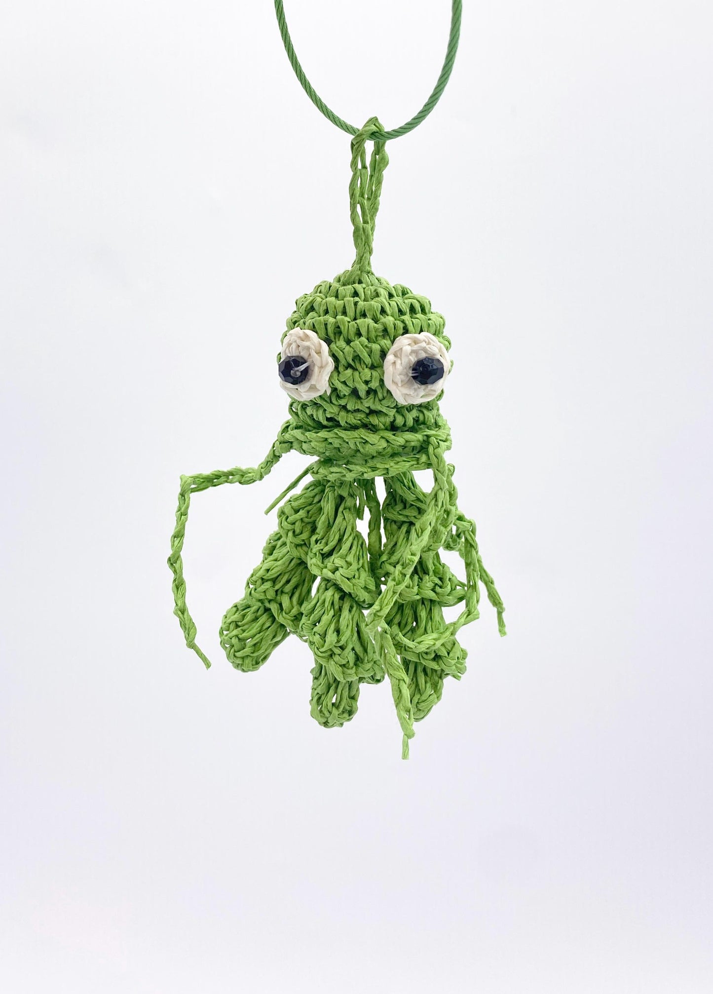 Handmade Raffia Octopus Charm – Mini Crochet Squid Keychain, Boho Bag Accessory