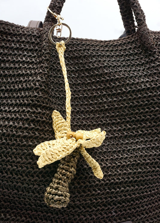 Handmade Raffia Dragonfly Bag Charm – Wooden Bead Insect Keychain, Boho Accessory