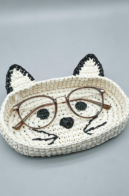 Crochet Raffia  Cat Face Tray – Woven Eyeglass Holder, Kitten Sunglasses Dish