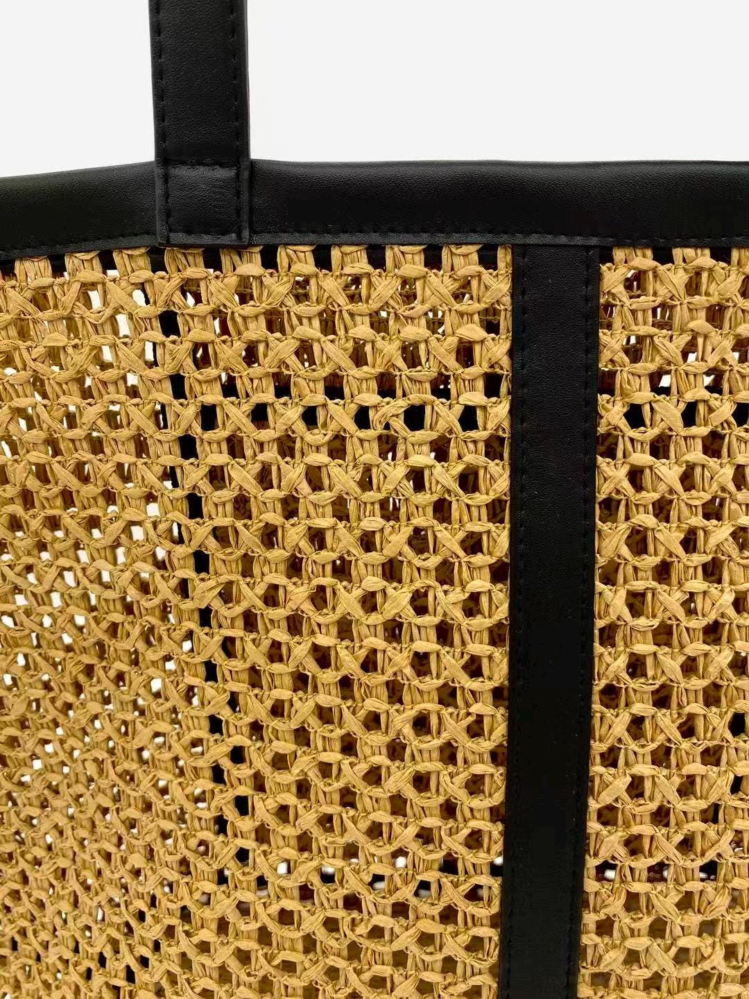 Hand-Woven Raffia Tote Bag – Minimalist Boho Straw Shoulder Bag, Faux Leather Handles