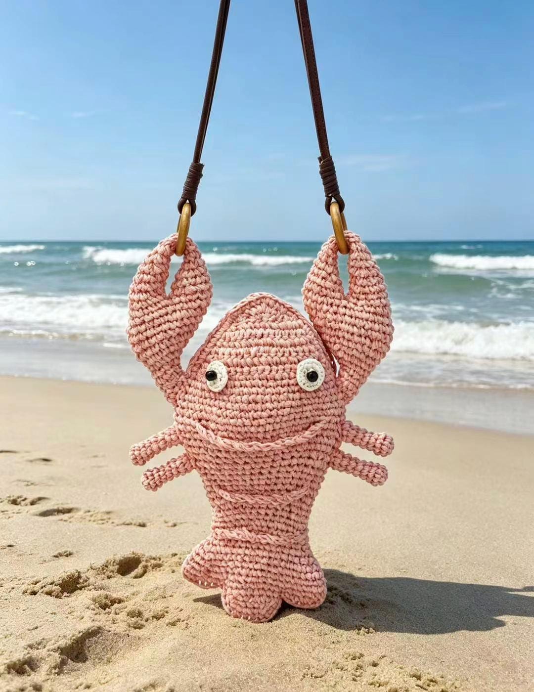 Hand-Crocheted Crab Straw Crossbody Bag – Woven Ocean Animal Purse with Faux Leather Strap